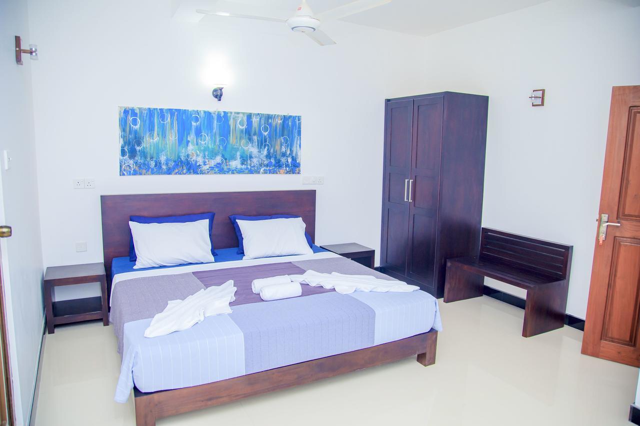 Ruki Sea Reach Hotel Kudapaduwa Exterior foto